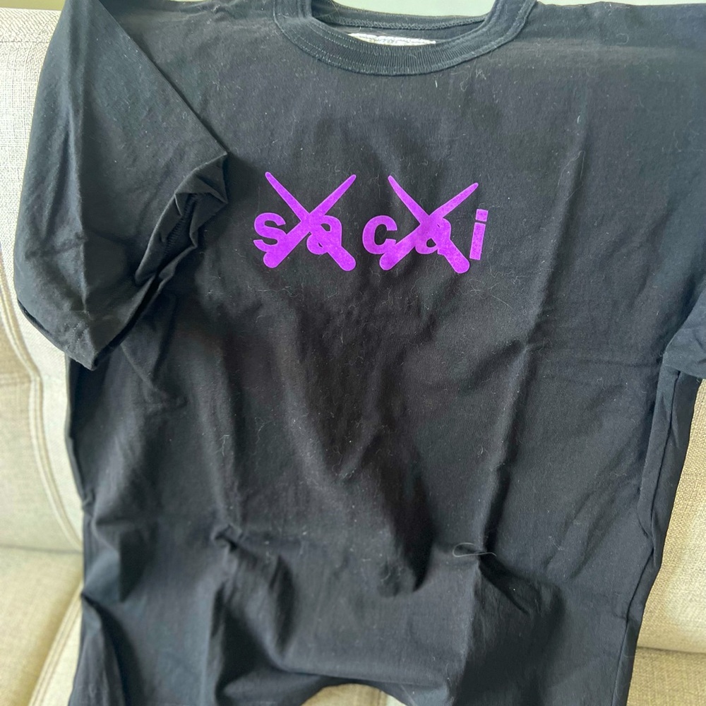Sacai x KAWS 288 Flock Print T-Shirt 21-0288S T-Shirt size 2 Cotton Black